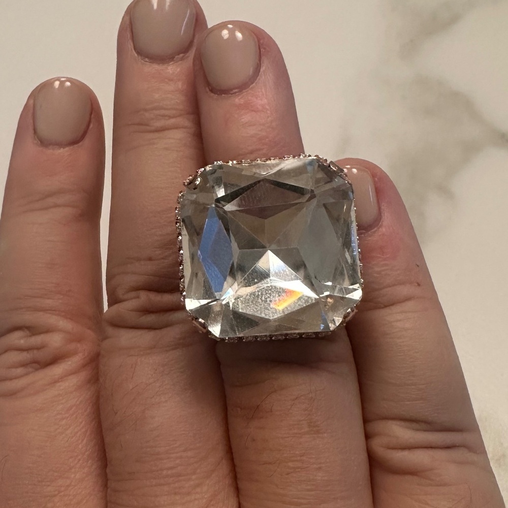 REBEKAH PRICE - Statement Square Crystal Ring in Rose Gold Plated Square Ring - Picture 7 of 12